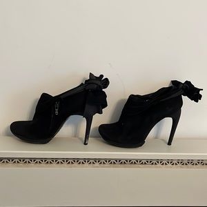 Nicolas Ghesquière era Balenciaga Booties size 39.5